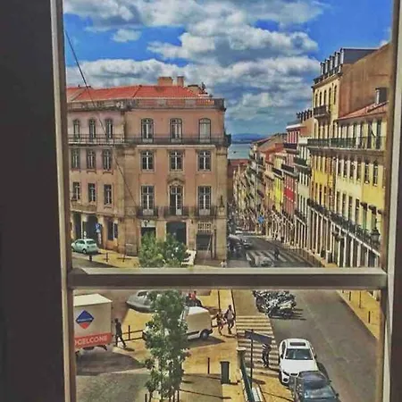 Center Cozy Flat At Lisboa; Best Location And View 리스본