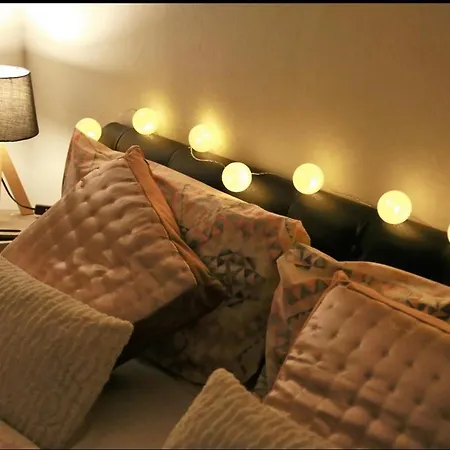 Center Cozy Flat At Lisboa; Best Location And View 리스본